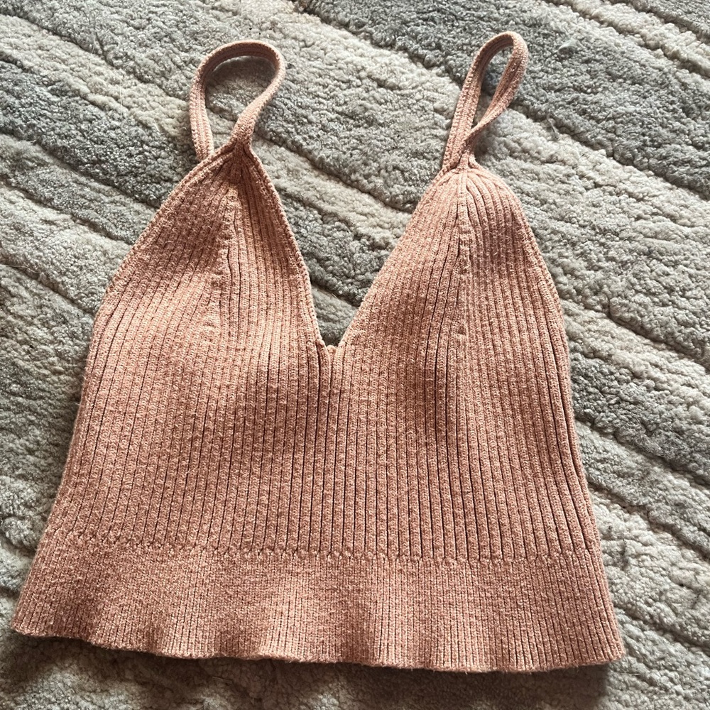 cropped tank top, pink/salmon ish color